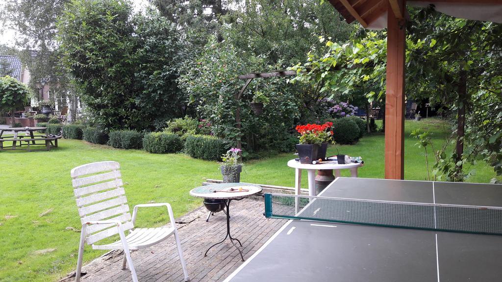 Guesthouse Vakantiehuis In Een Mooie Tuin In Het Centrum Van Zuidlaren! Exterior photo